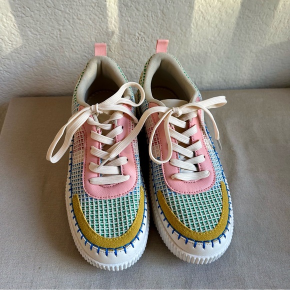 TOP Moda Multicolored Embroidered Sneakers - Picture 3 of 5